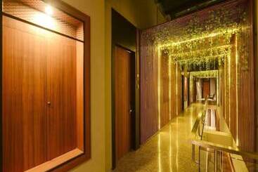 Nata Azana Hotel Solo