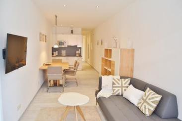 هتل Haus Alte Teestube