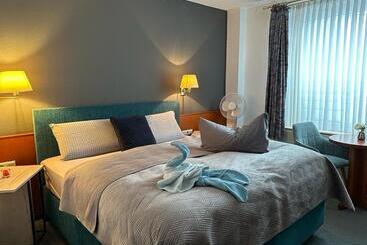 Отель Oberledinger Hof