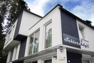 Hotel Pension Schlossidyll