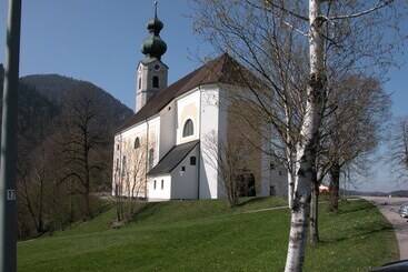 Отель Restaurant Zum Hirschhaus