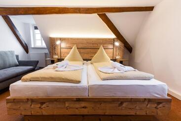 בית מלון כפרי Waldgasthof Bad Einsiedel