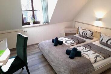 هتل Zum Postkutscher