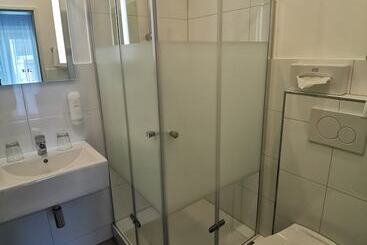 Max Hotel Düsseldorf Self Check In