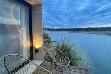 호스텔 Bodega Trina Suites