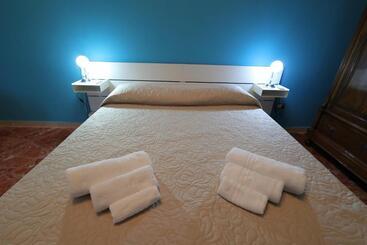 Пансион Dal Commediante Apartment And Room