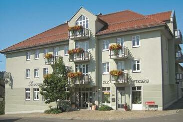 호스텔 Zilks Landgasthof Zum Frauenstein