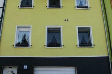 ベッドアンドブレックファースト Gästezimmer Hoffmann