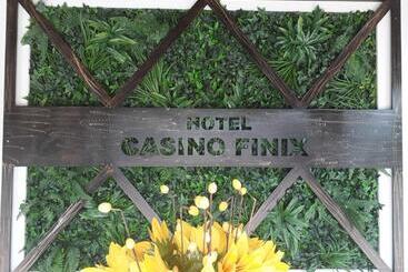 호텔 Finix Casino