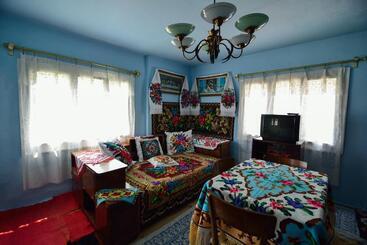 Пансион Busta House