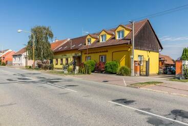 旅馆 San Marco   Na Brněnské Ulici