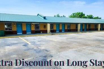 הוסטל Travel Inn By Oyo, Hwy 80  Jackson