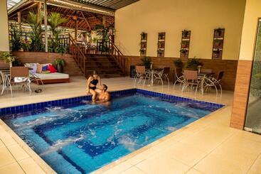 בית מלון כפרי Pousada Sítio Ipê