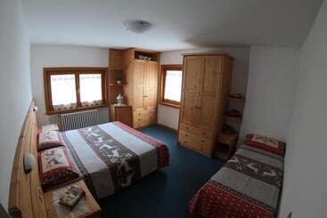 ホテル Sci Sport Rooms & Suites