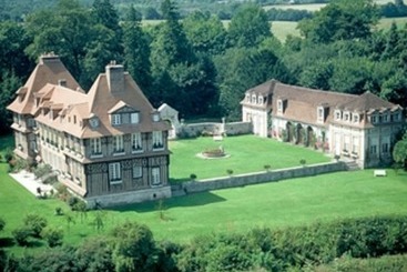 ホテル Logis Hôtel Restaurant Auberge Saint Martin