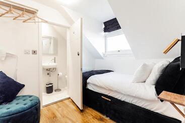 فندق Cambridge House