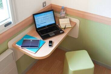 هتل Ibis Budget Poitiers Sud