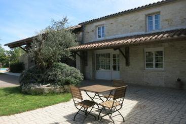 酒店 La Rochelle Lodge