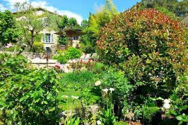 فندق Les Rosées