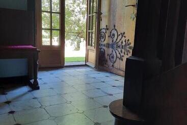 فندق Manoir Xv Domaine De Peyrafort