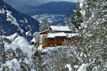 هتل Résidence La Rochetaillée