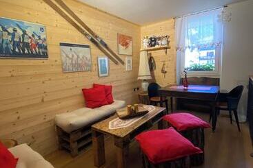 Отель Albergo Aprica Garni