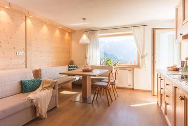 هتل Appartements Kerschbaumer