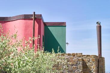 هتل Borgo La Pietraia