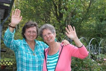 هتل Frauenpension Arleta   Women Only