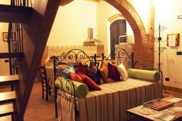 בית מלון כפרי La Fornace Di San Galgano