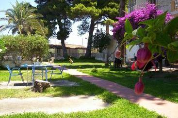 هتل Beb Villa Amodeo
