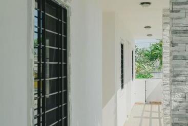 هتل Ca' Del Sol Condo