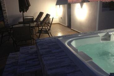 هتل Ca' Del Sol Condo