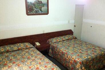 Отель Dos Naciones