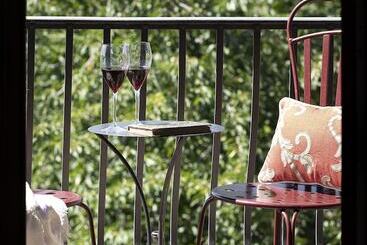 هتل Palazzo Malaspina B&b