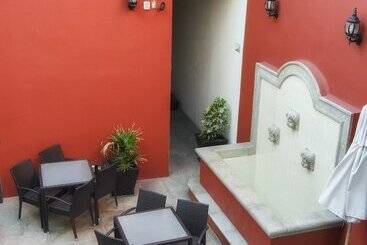 Отель San Xavier