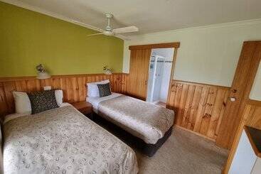 Golden Heritage Cottages