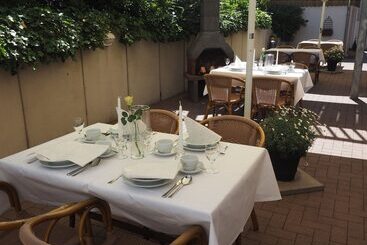 Apart Hotel Sarstedter Hof