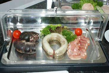 هتل Am Rosenplatz,24 Stunden Check In, Kostenfreie Parkplätze