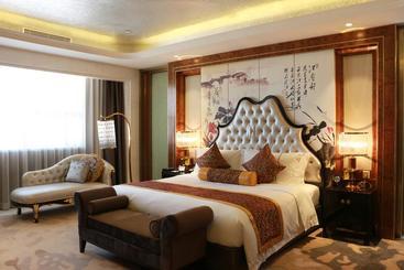 Bavaria Regent Hotel Hailar
