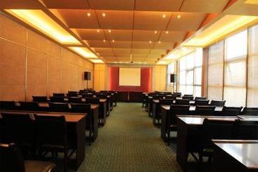 هتل Jinjiang Inn Nanyang Xinhua East