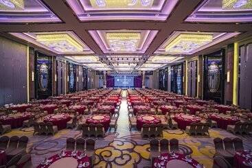 בית מלון כפרי Pullman Shishi Mattison