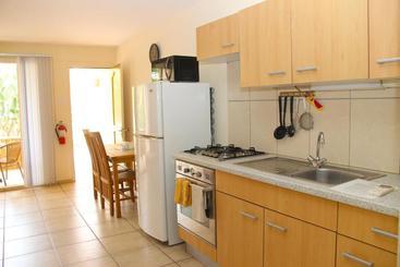 هتل Camacuri Residence