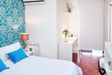 آپارتمانهای توریستها Coralt Aparts