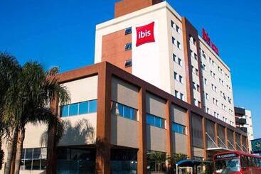 호텔 Ibis Navegantes Itajai