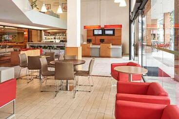 בית מלון כפרי Ibis Poços De Caldas