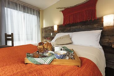 Отель Newen B&b