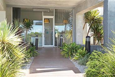 בית מלון כפרי The Apollo