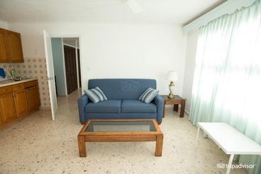 هتل Vistalmar Ocean Suites Brand New Renovated 1bdr  Ocean View  Infinity Pool  Mini Beach  Full Kit