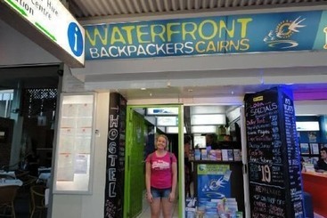 هتل Waterfront Backpackers   Hostel